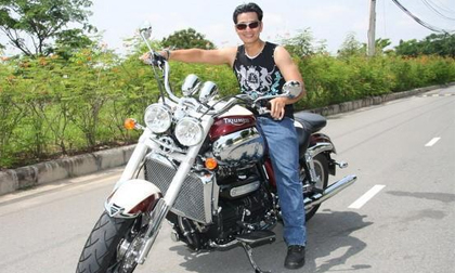 Công “mô tô” chi hơn 1,8 tỷ đồng mua chuộc cán bộ