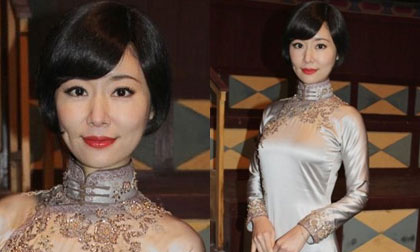 'Ngọc nữ' Lâm Tâm Như lộ mặt cứng đờ như tượng sáp