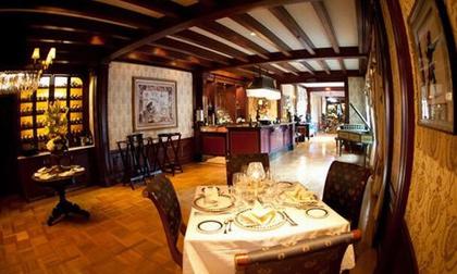 Khám phá nhà hàng đặt chỗ trước 14 năm mới được phục vụ