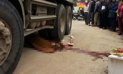 Nữ sinh tử vong sau khi bị kéo lê dưới gầm xe tải 