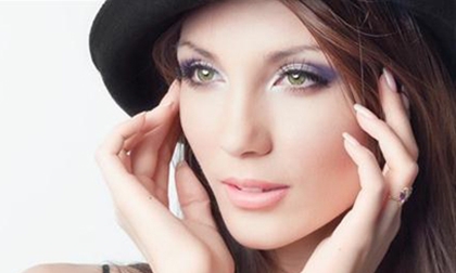 7 sai lầm trang điểm cần tránh khi bị mụn hoành hành