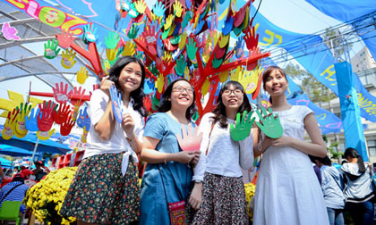 'Cây bàn tay yêu thương' 2015 tổ chức nhiều hoạt động ý nghĩa