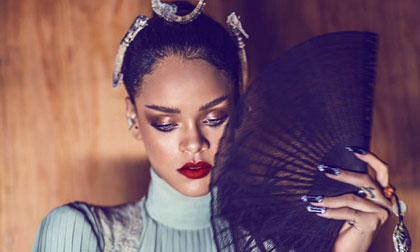 Rihanna huyền bí trên tạp chí Harper’s Bazaar