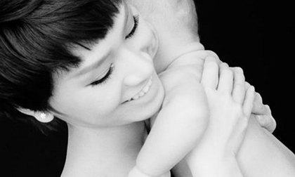 Trà My Idol khoe ảnh gợi cảm hút hồn bên con trai