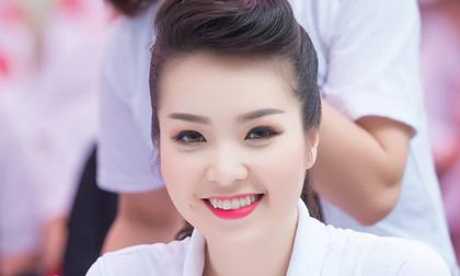 Á hậu Thụy Vân xinh xắn làm Đại sứ Giờ trái đất