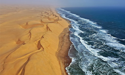 Khám phá Namib và sa mạc Trắng, 'đặc sản du lịch' châu Phi