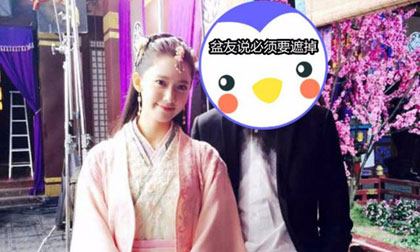 Yoona nhí nhảnh trong hậu trường phim mới