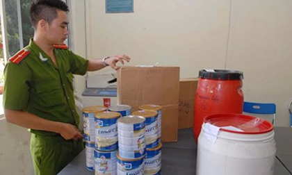 Phá cơ sở sản xuất sữa giả cho bà bầu, trẻ em