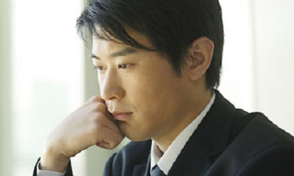 'Cô vợ sành điệu của tôi nói mang bầu, sinh con là phí hoài tuổi xuân...'