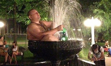 Bộ ảnh không nên xem lúc đang ăn kẻo sặc vì cười