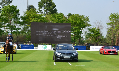 Chuyến trải nghiệm đua xe F1 của Mercedes – Benz được đấu giá hơn 860 triệu đồng