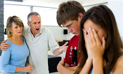 Yêu trai trẻ là mất nết?