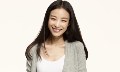 Nghê Ni khoe vẻ đẹp năng động, trẻ trung