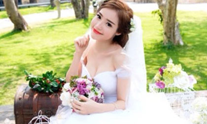 Elly Trần tung 'ảnh cưới' chuẩn bị lên xe hoa?