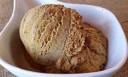 Tự làm kem cà phê hấp dẫn đãi cả nhà