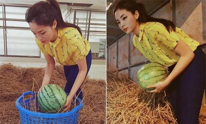 Hoa hậu Kỳ Duyên được khen hết lời khi giúp đồng bào Quảng Nam bán dưa