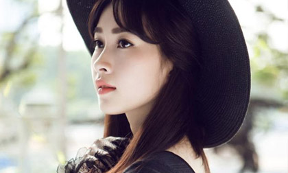 Ngắm vẻ đẹp 'trong veo' của Đặng Thu Thảo