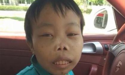 'Đại gia xấu xí nhất trong lịch sử Trung Quốc' khiến cộng đồng mạng dậy sóng