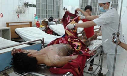 Thôi nôi con, mua xăng đốt vợ