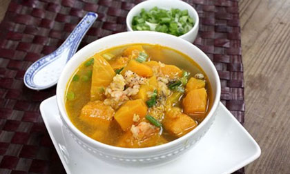 Canh bí đỏ nấu tôm - món ăn ngon và tốt cho sức khỏe