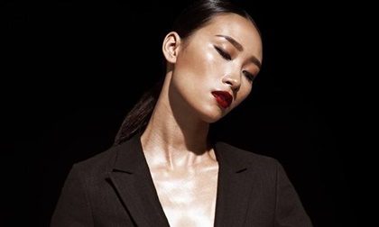 Trang Khiếu gây ấn tượng với thời trang ngẫu hứng