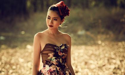 Ngọc Lan hóa quý cô quyến rũ giữa rừng vắng