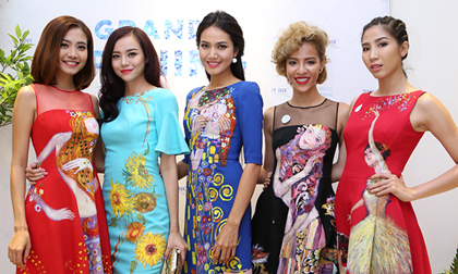 Dàn siêu mẫu hội tụ mừng khai trương Tiny Ink store