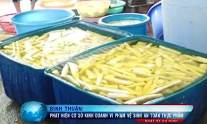 Rùng mình măng chua bị ngâm tẩy bằng hóa chất gây ung thư