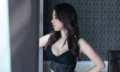 Miko Lan Trinh nóng bỏng sau vụ ‘yêu 6 năm không tình dục’