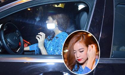 Hoàng Thùy Linh tự lái xế hộp sang trọng đi diễn
