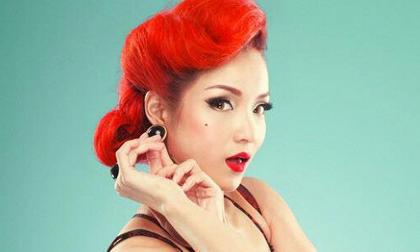 Thủy Top 'hở bạo' khoe 3 vòng gợi cảm