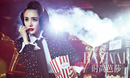 Dương Mịch khoe vẻ đẹp quyến rũ với đôi môi đỏ mọng