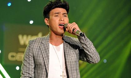Hồ Quang Hiếu lãng tử khoe giọng hát ngọt ngào