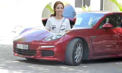 Minh Hằng lái xe 6 tỷ đi chấm thi