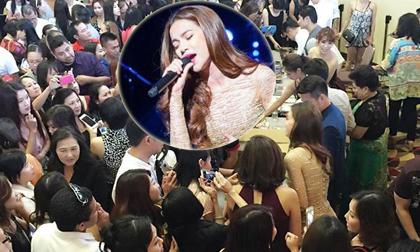 Hà Hồ được fan vây kín giữa scandal khi biểu diễn tại Mỹ