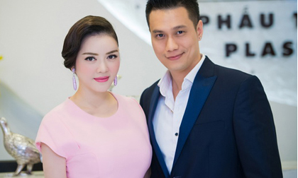 Lý Nhã Kỳ bất ngờ tái ngộ 'tình cũ' Việt Anh tại Hà Nội