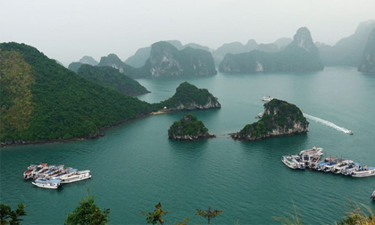 Vịnh Hạ Long xuất hiện đầy cuốn hút trên kênh Discovery