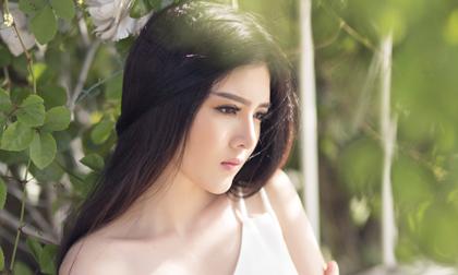 Lilly Luta khoe nét dịu dàng mừng tuổi mới