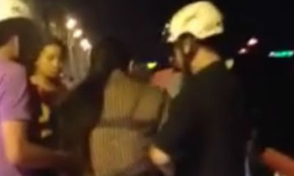 Cô gái định nhảy cầu Chương Dương tự tử