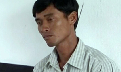 Tưới xăng đốt vợ vì không chịu ngủ chung