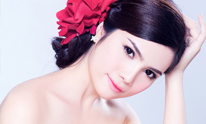 Miss thân thiện Hoàng Linh Nhung đẹp 'hút hồn' trong bộ ảnh mới