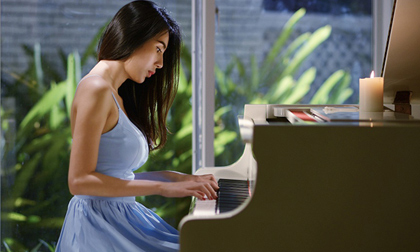 Hé lộ biệt thự 21 tỷ của Thủy Tiên trong MV mới