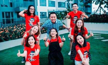 Tuấn Hưng dùng nhà mới đón tiếp học trò 