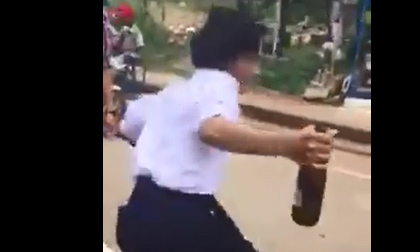 Khi con gái say rượu bia là thế này đây!