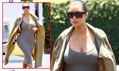 Bà bầu Kim khoe dáng khi diện váy mỏng tang dạo phố