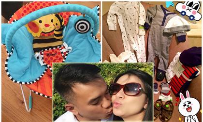 Vợ chồng Phạm Thanh Thảo chuẩn bị quần áo cho con trai sắp sinh