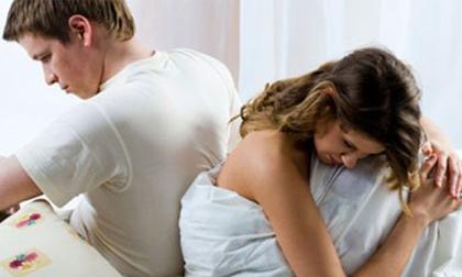 Mất trinh do bàn tay thô bạo của bạn trai