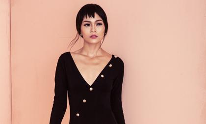 Mâu Thanh Thủy 'lộ' vòng một khiêm tốn với váy xẻ sâu 