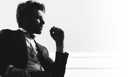 Sự khác biệt giữa đàn ông kiêu ngạo và tự tin