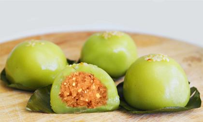 Cách làm bánh ít lá dứa nhân dừa thơm ngon, lạ mắt